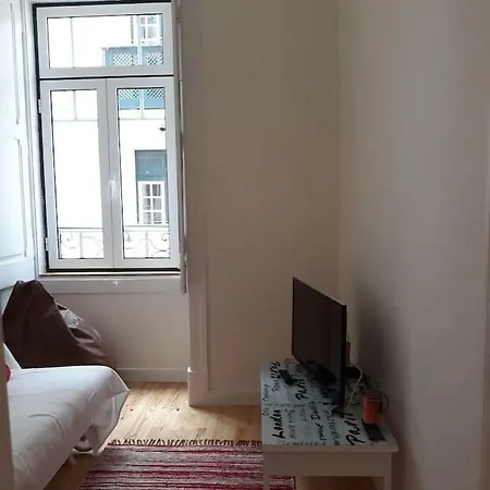 Lovely Flat In Adamastor Apartman