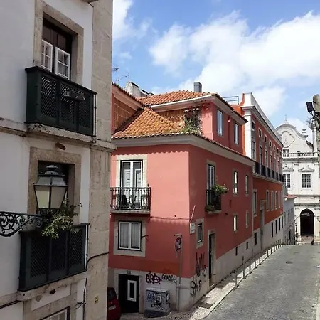 Lovely Flat In Adamastor アパート